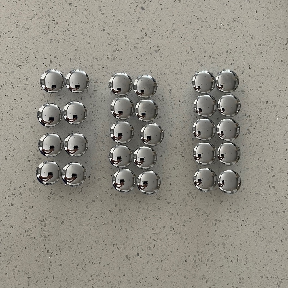 Door Knobs 28 pieces